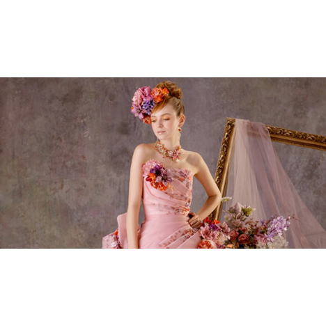 DOLCE|ブランド|オシャレでこだわり、個性的なウェディングドレス、カラードレス、タキシードレンタルならドレスショップブランシェ